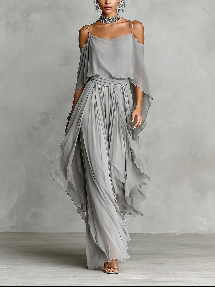 Ensemble en Mousseline Grise avec Débardeur Fluide et Pantalon Épaules Dénudées