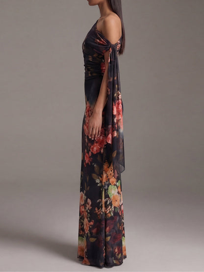 Robe Maxi Plissée en Mousseline Imprimée Noire à Une Épaule