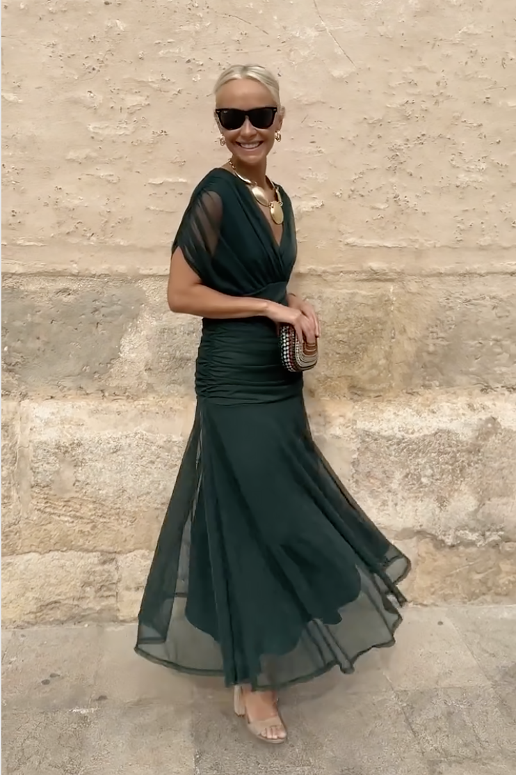 Luisa – Élégante robe longue de soirée à col en V