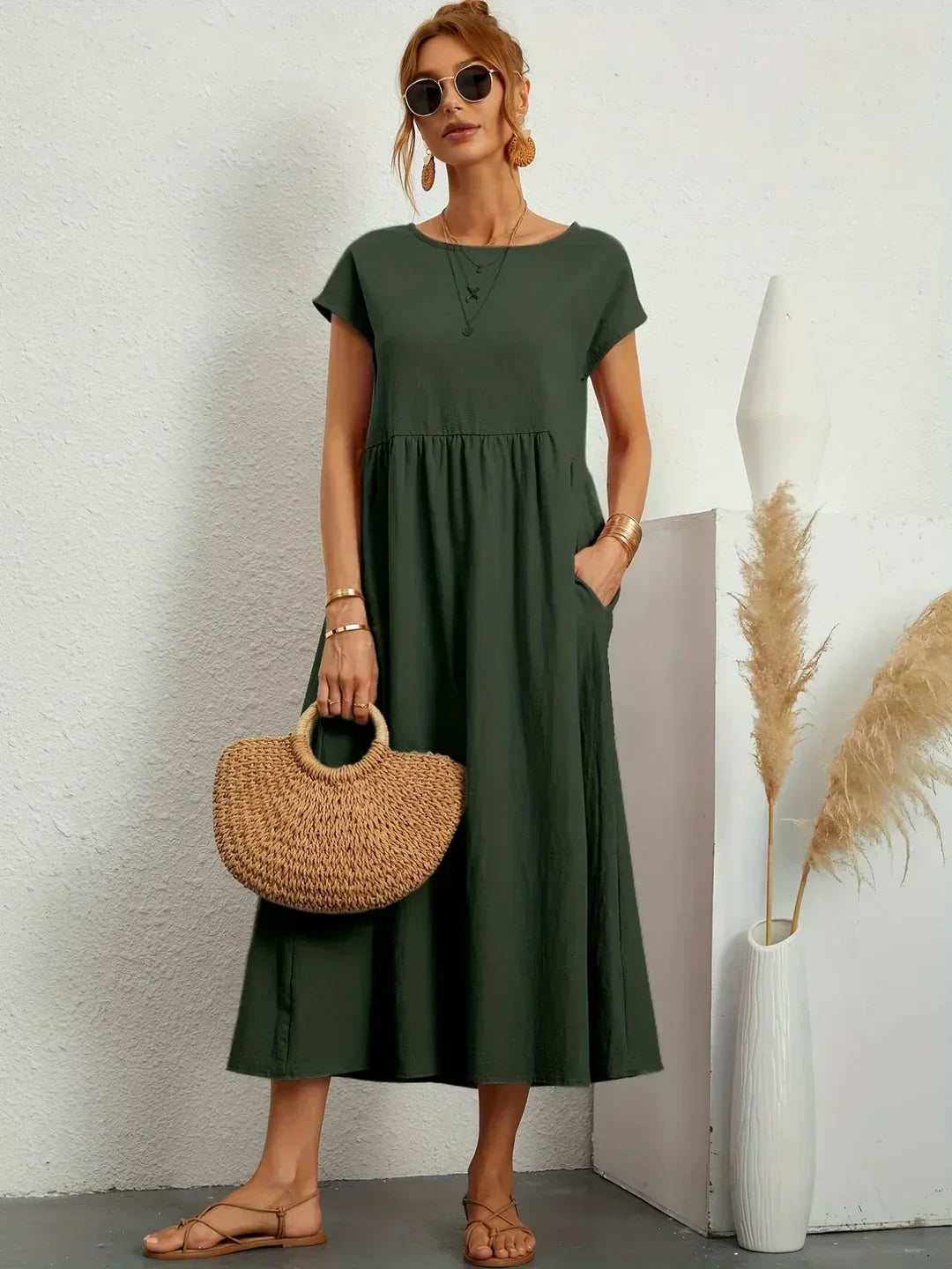Gabriela | Robe Mi-Longue Fluide d'Élégance Intemporelle™