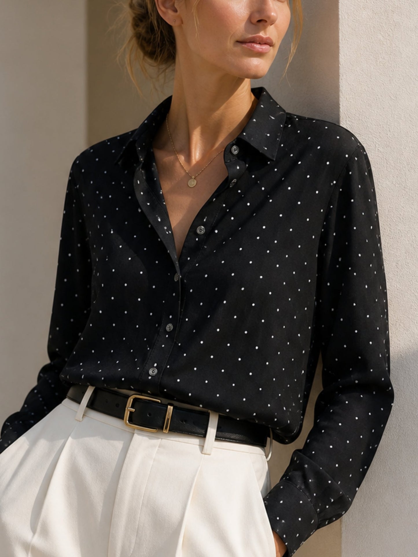 Blusa Bianca de seda de lunares